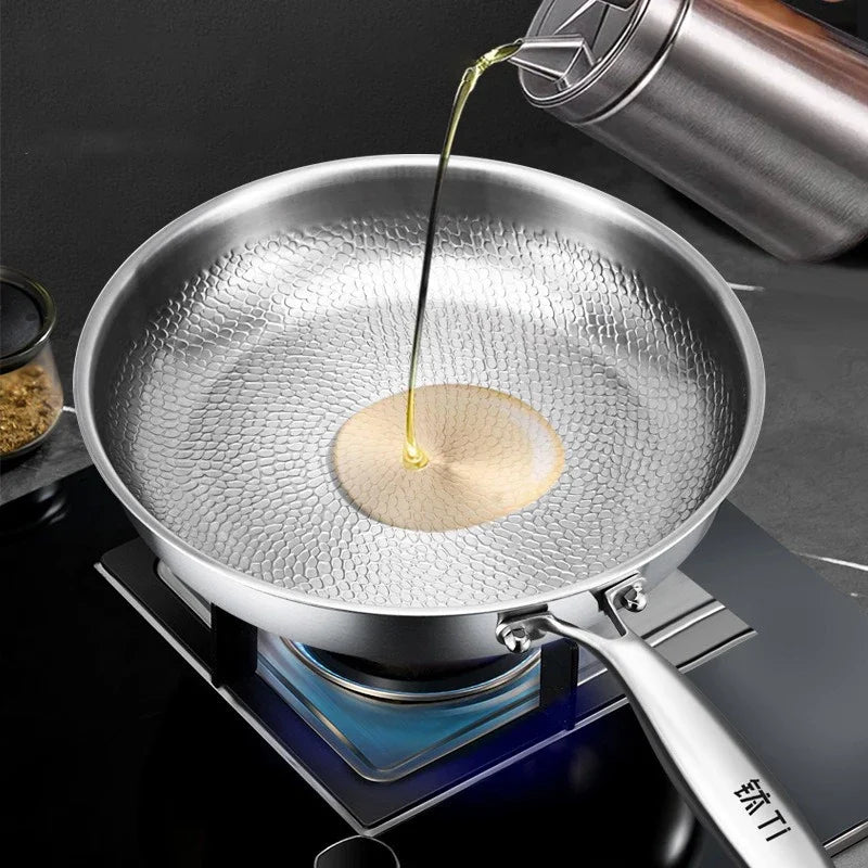 Titanium Steel Frying Pan Uncoated Non Stick Hammer Pattern Pan
